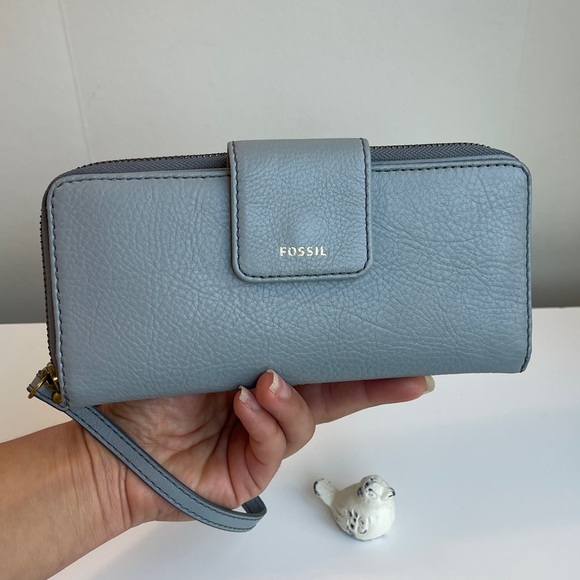 Fossil Genuine Leather Wallet Wristlet